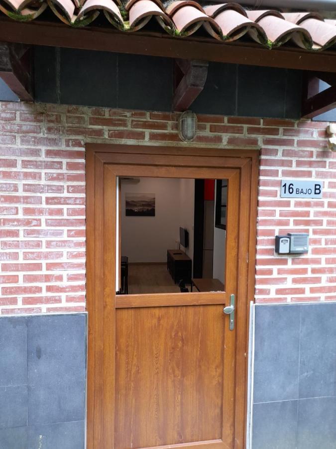 Vt Senalde-Goienuri Apartman Llodio Kültér fotó